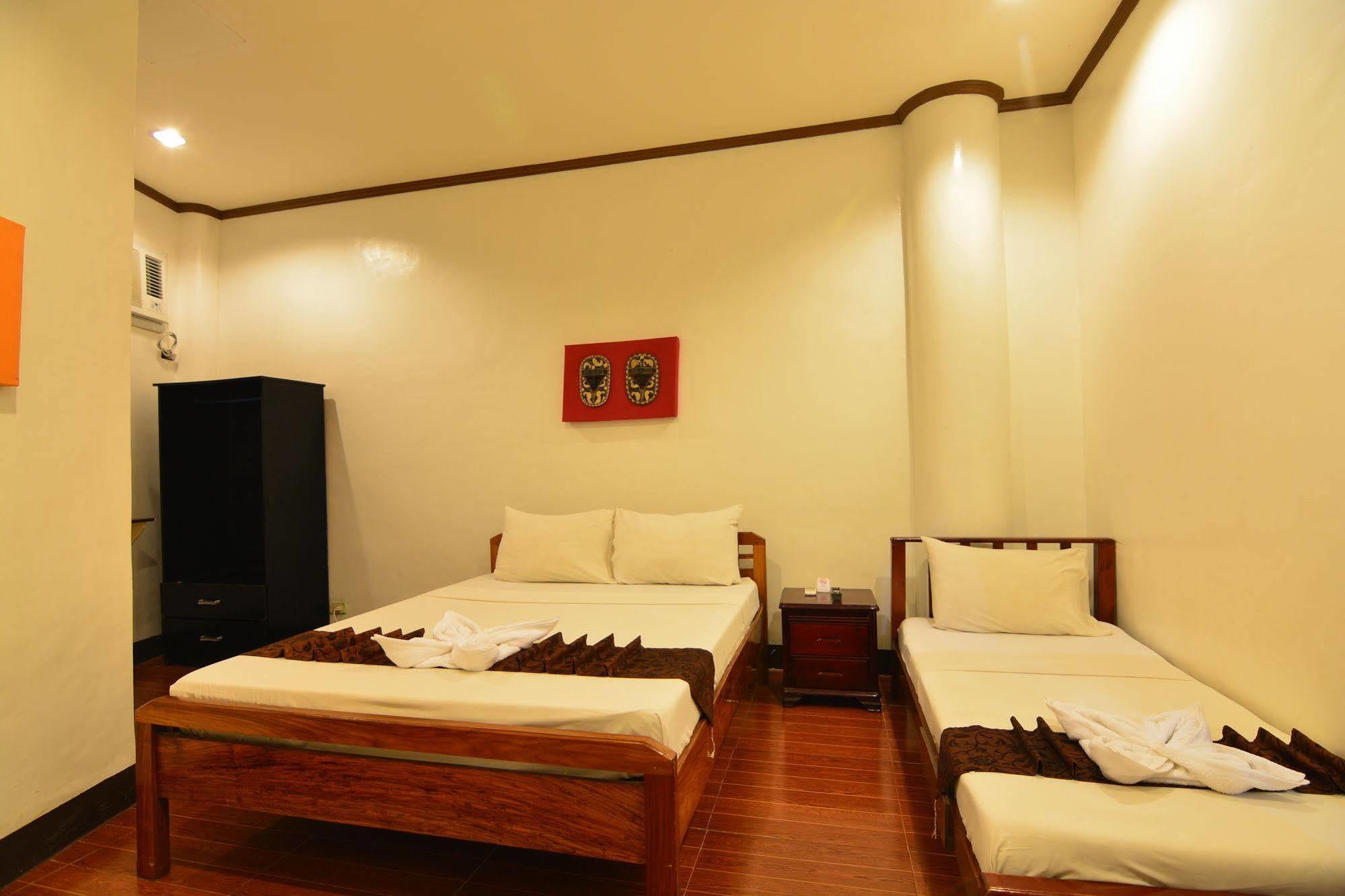 Kawayanan Heights Inn Coron Buitenkant foto